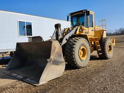 Volvo BM L180 Rubber Tired Loader