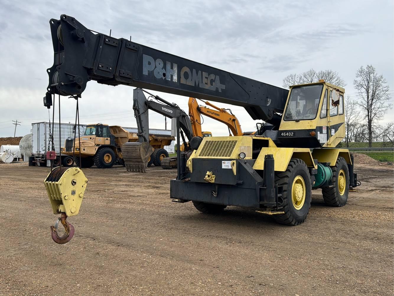 P&H  18 Ton Rough Terrain Crane