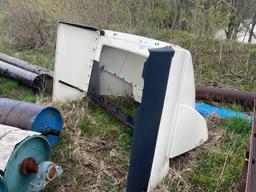 Truck Tractor Roof Hood