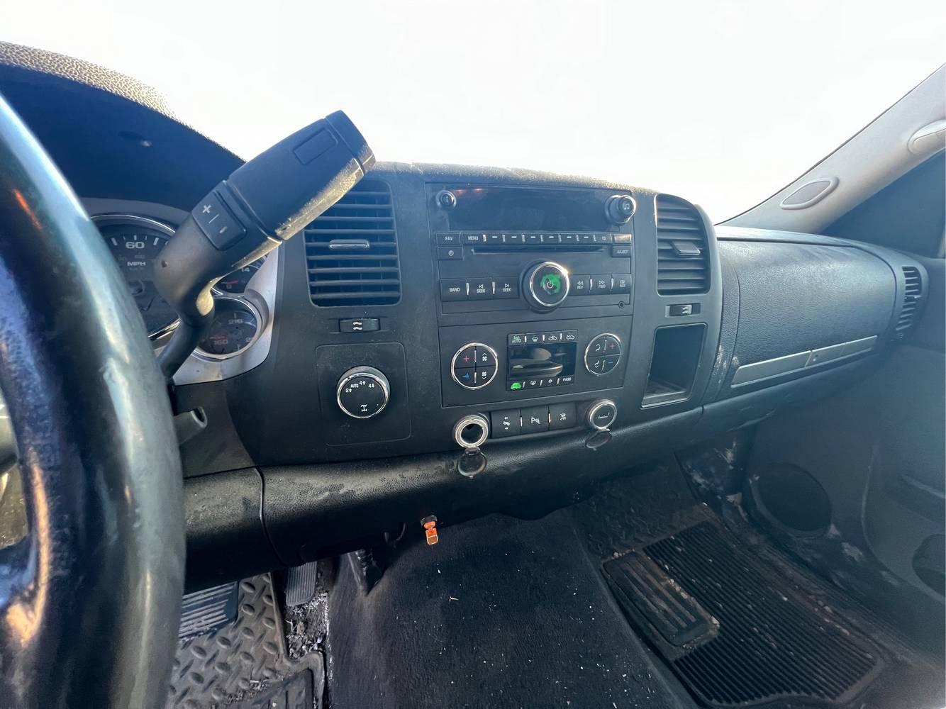 2011 Chevrolet Silverado Pickup Truck