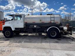 1986 Ford LN8000 Water Truck