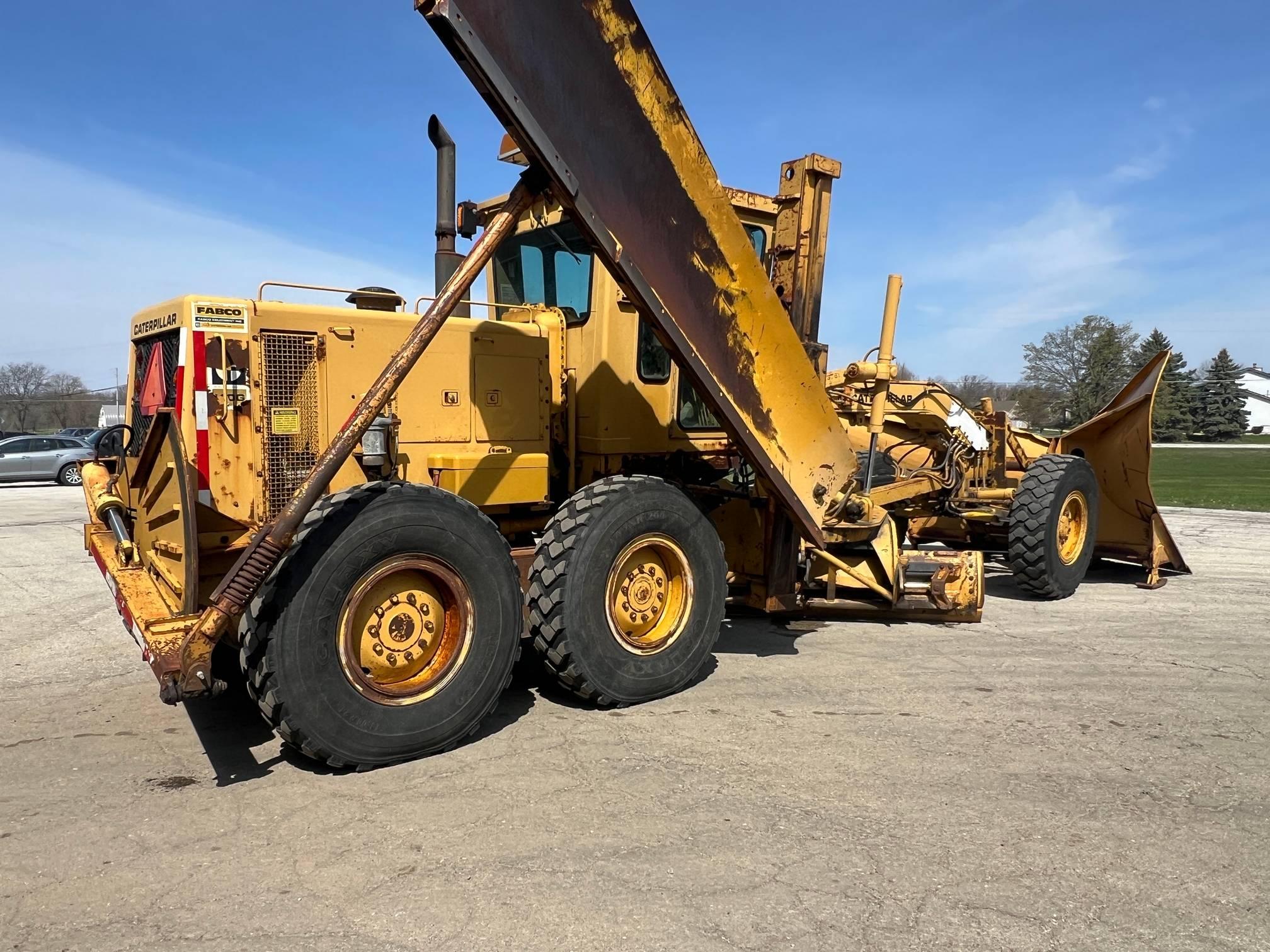 1986 CAT 140 Grader