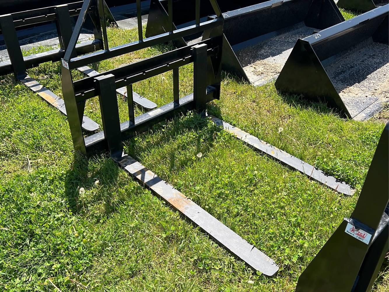 Unused 48" Quick Attach Pallet Forks