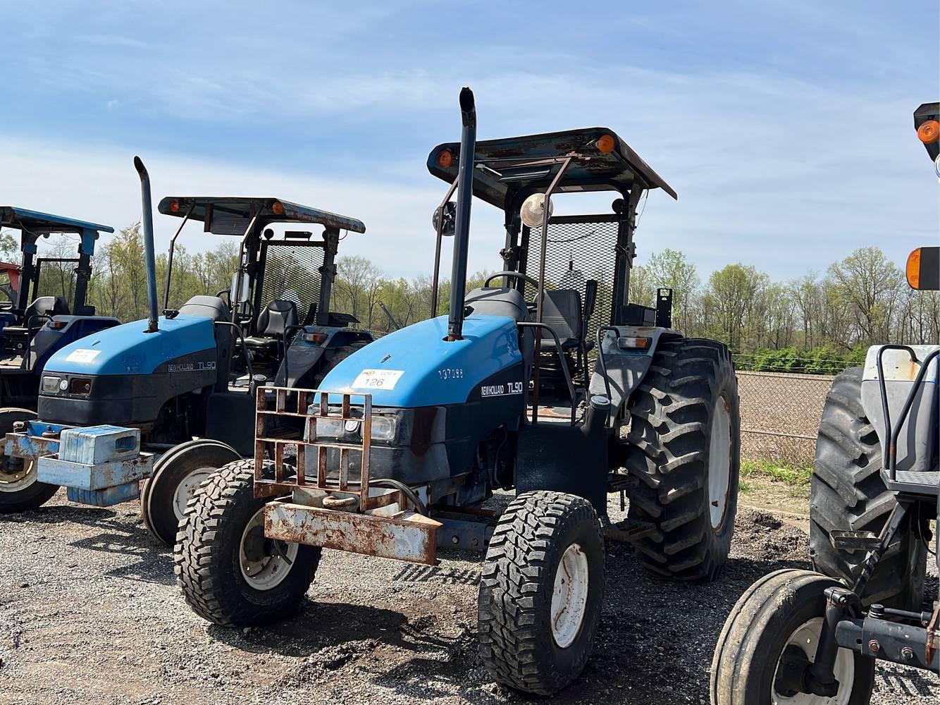 2000 New Holland TL90 Ag Tractor