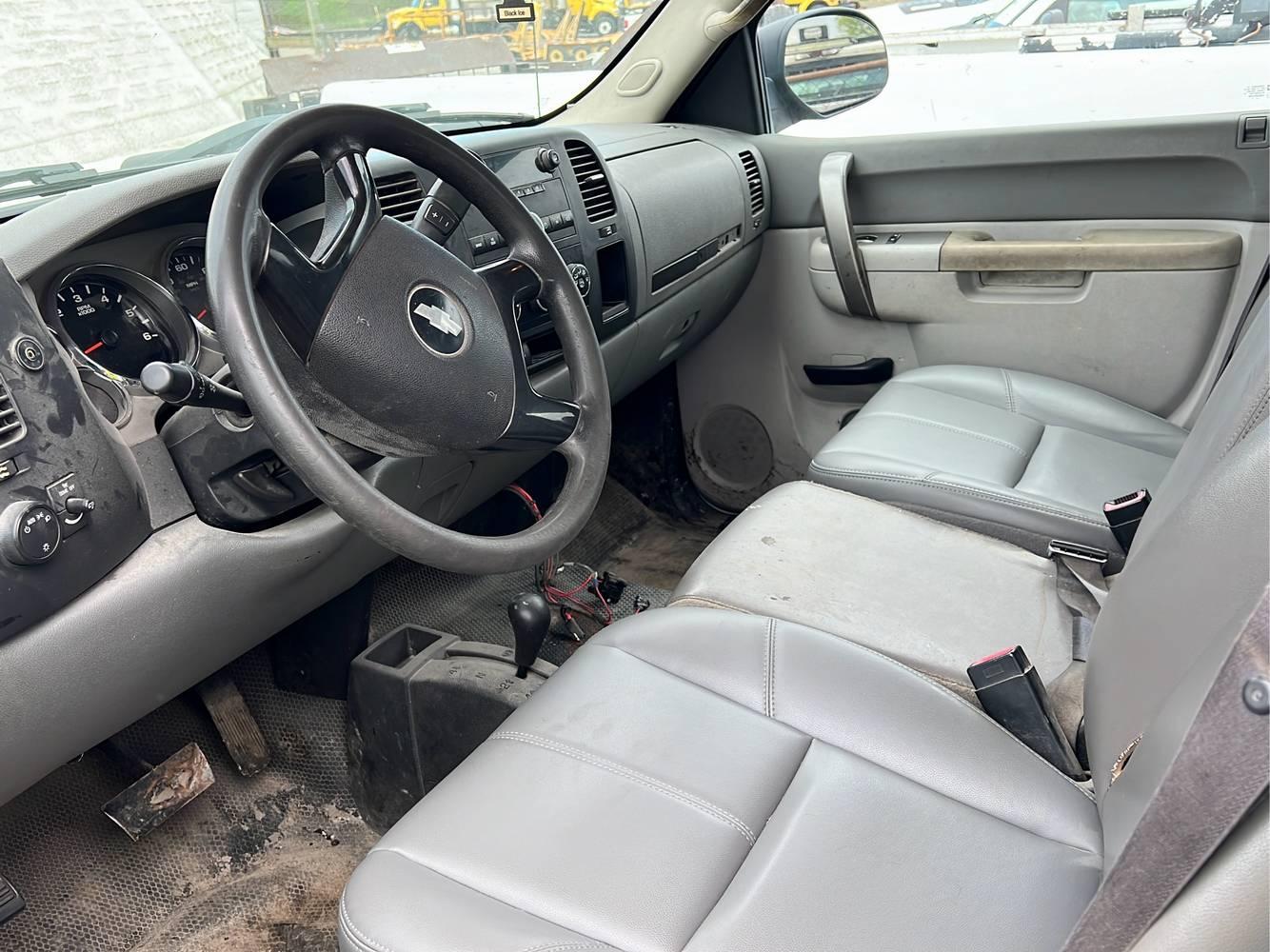 2011 Chevrolet Silverado 3500 HD Pickup Truck