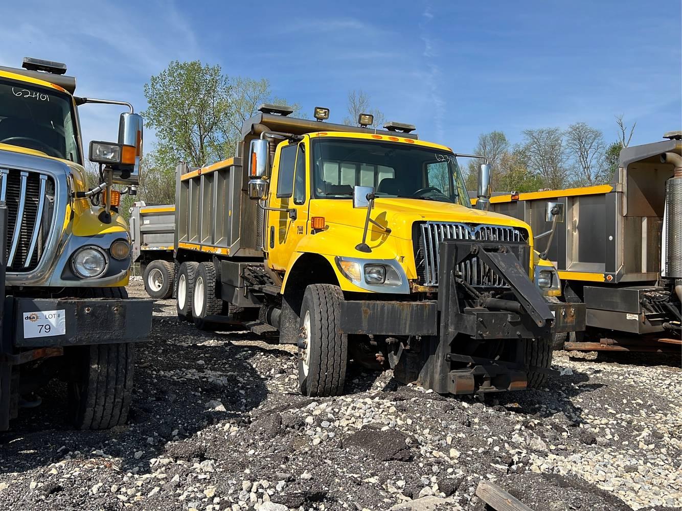 2007 International 7400 Dump Truck