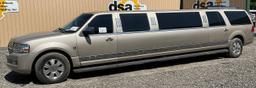 2011 Lincoln Navigator LCW  10 Passenger Limousine