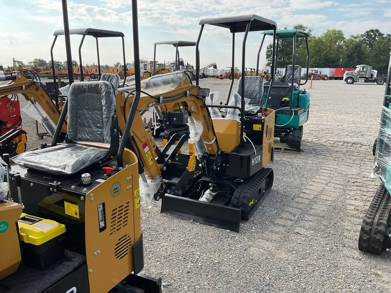 Unused AGT H12R Mini Excavator