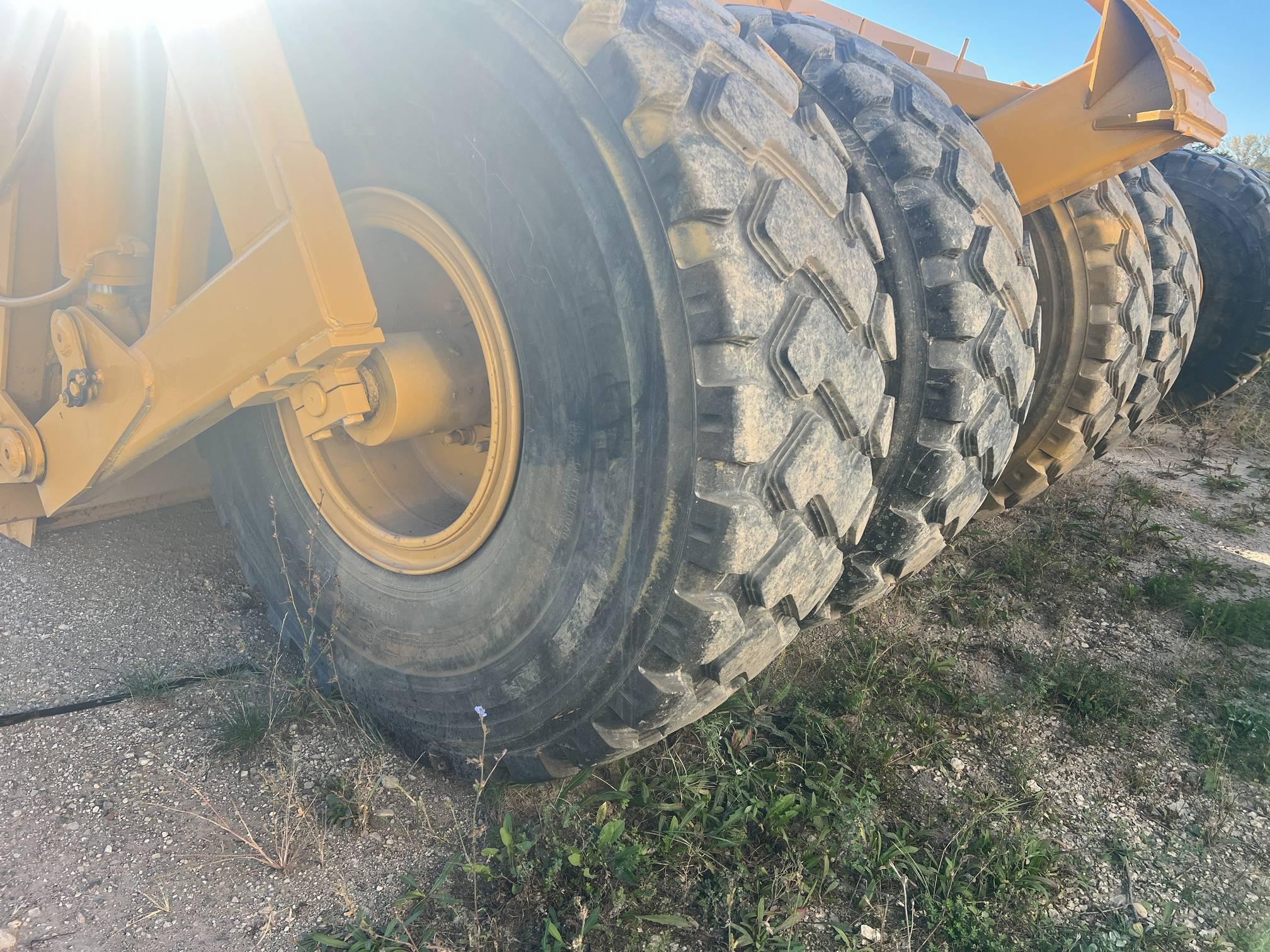 Johnson  21E Pull  Scraper