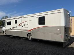 2002  Winnebago  Chieftain  Motorhome
