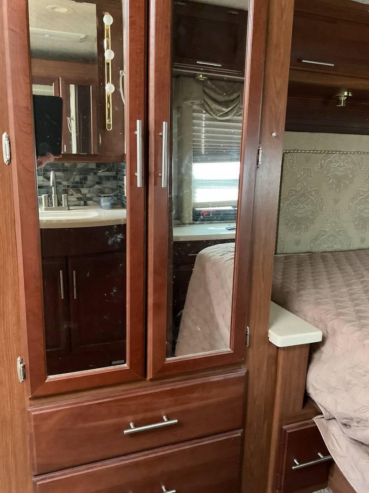 2002  Winnebago  Chieftain  Motorhome