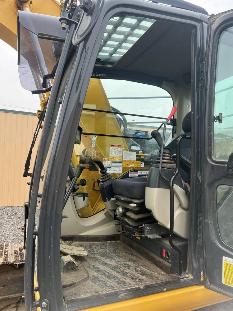 2019   Kobelco  SK140SRLC-5  Excavator