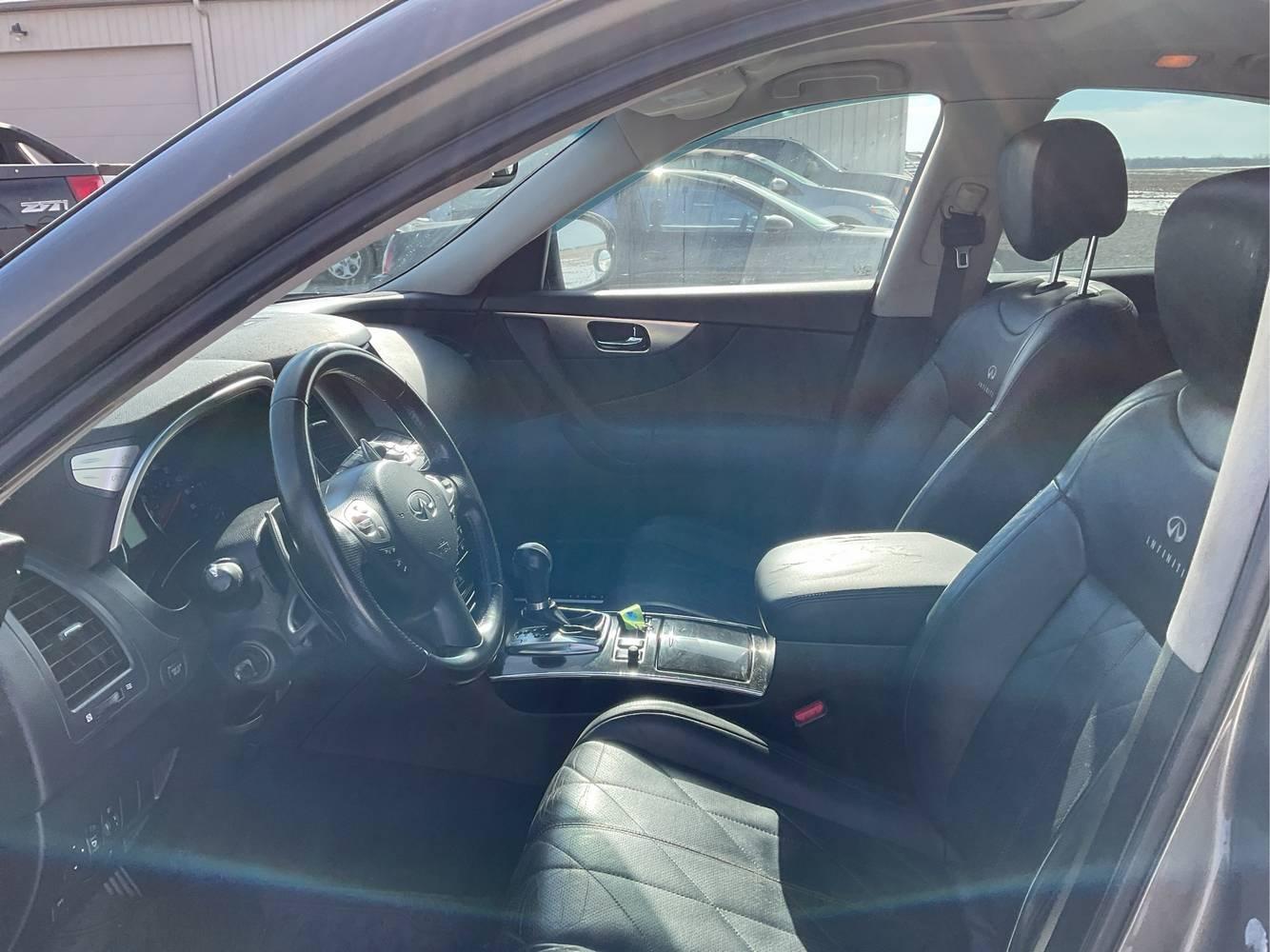 2009  Infiniti  FX35  SUV