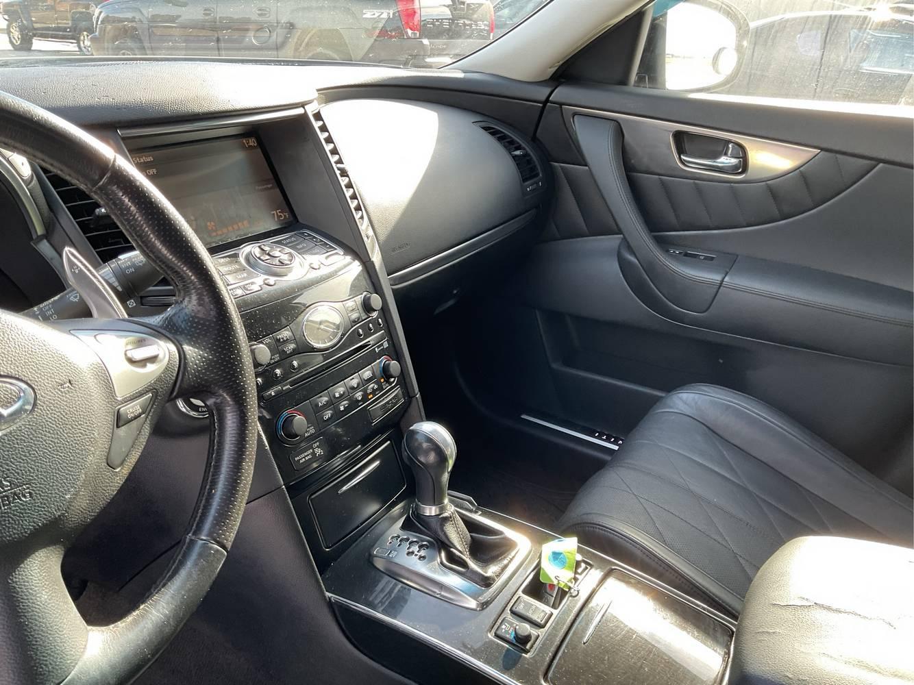 2009  Infiniti  FX35  SUV