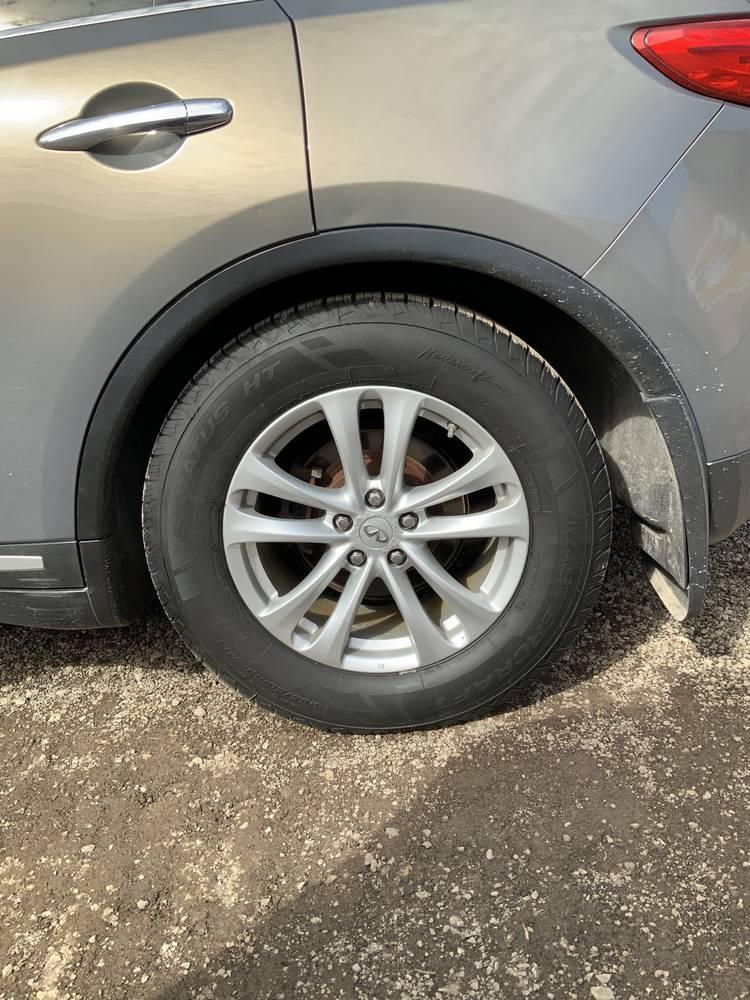 2009  Infiniti  FX35  SUV