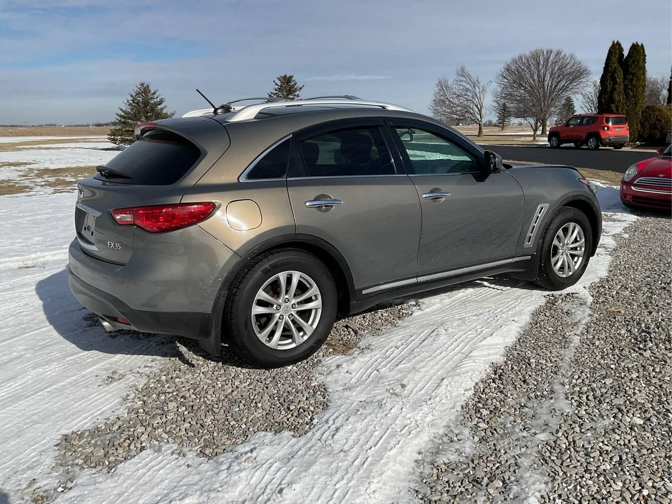 2009  Infiniti  FX35  SUV