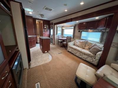 2007  Carriage   Carri-Lite 36FDQ Travel Trailer
