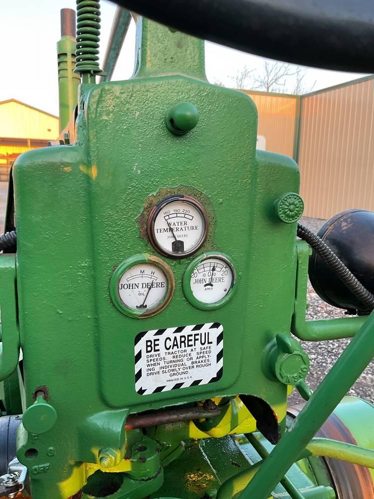 1951  John Deere  B  Ag Tractor