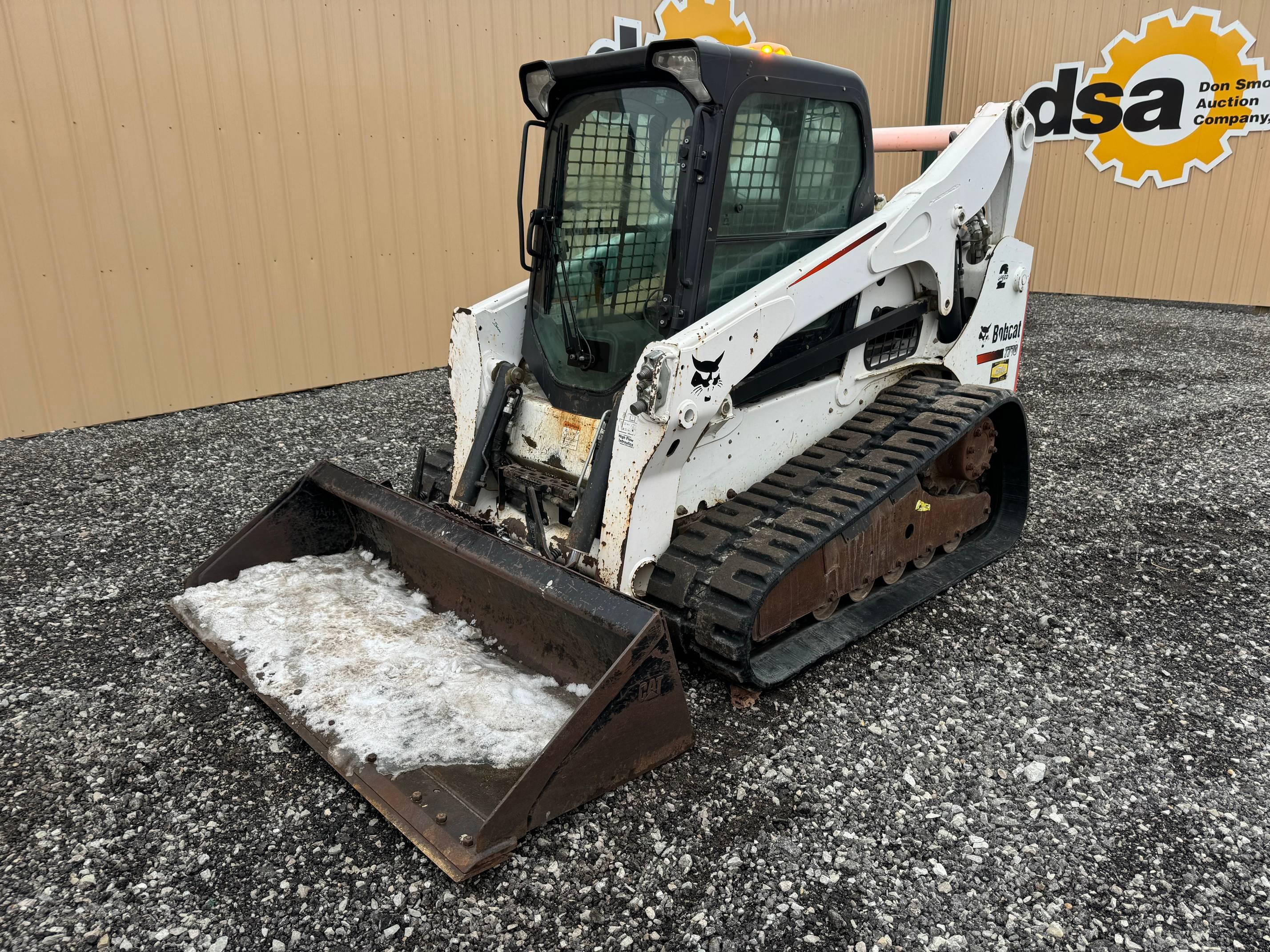 2014  Bobcat  T770  Rubber Track Skid Loader
