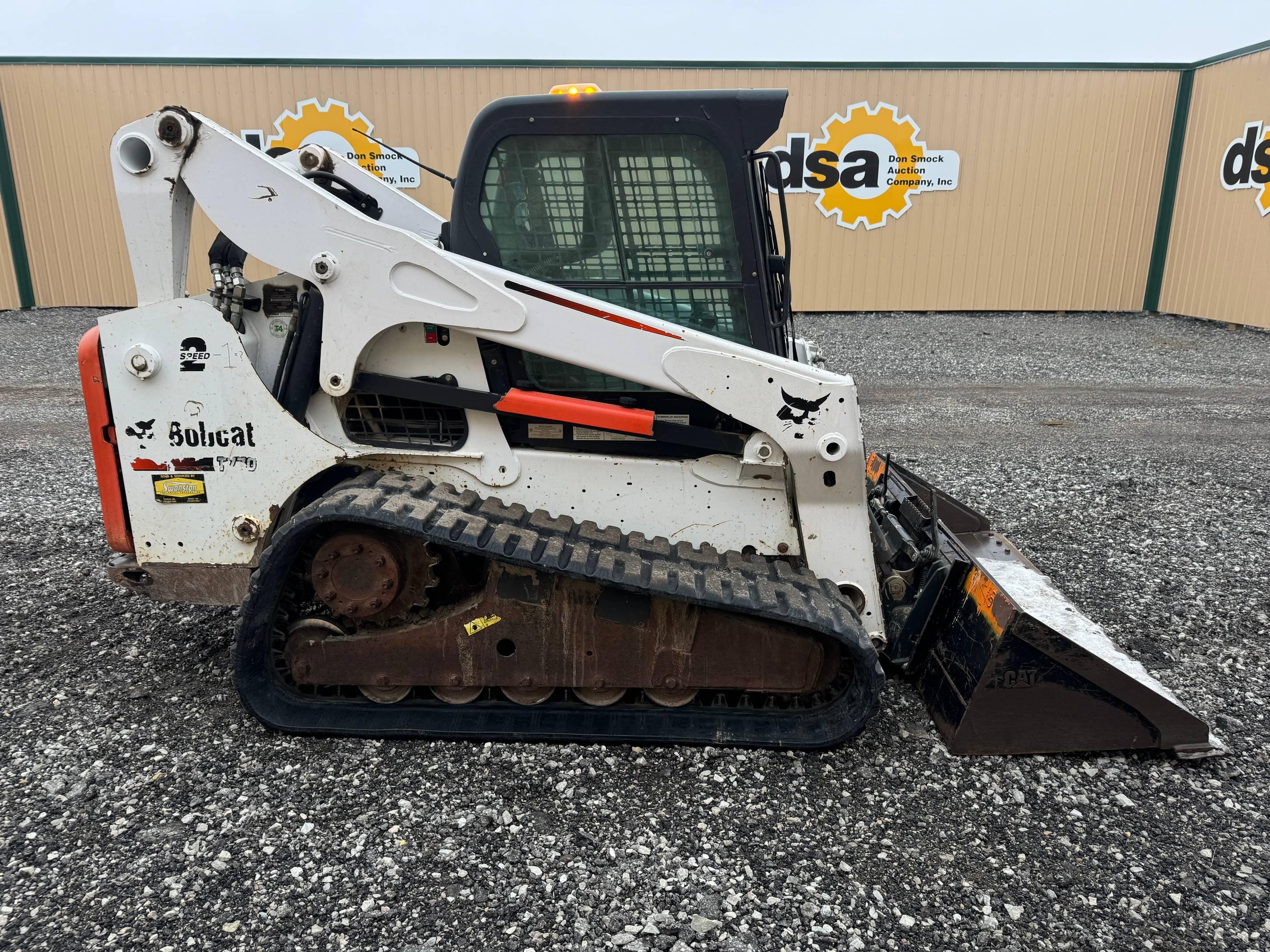 2014  Bobcat  T770  Rubber Track Skid Loader