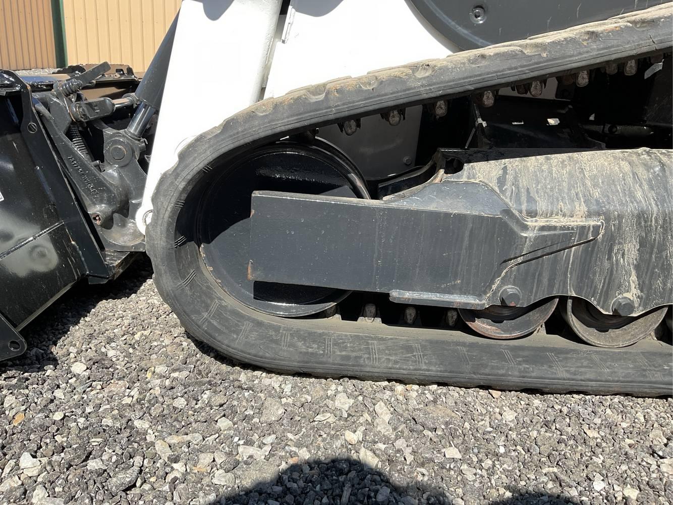 2021  Bobcat  T66  Track Skid Loader