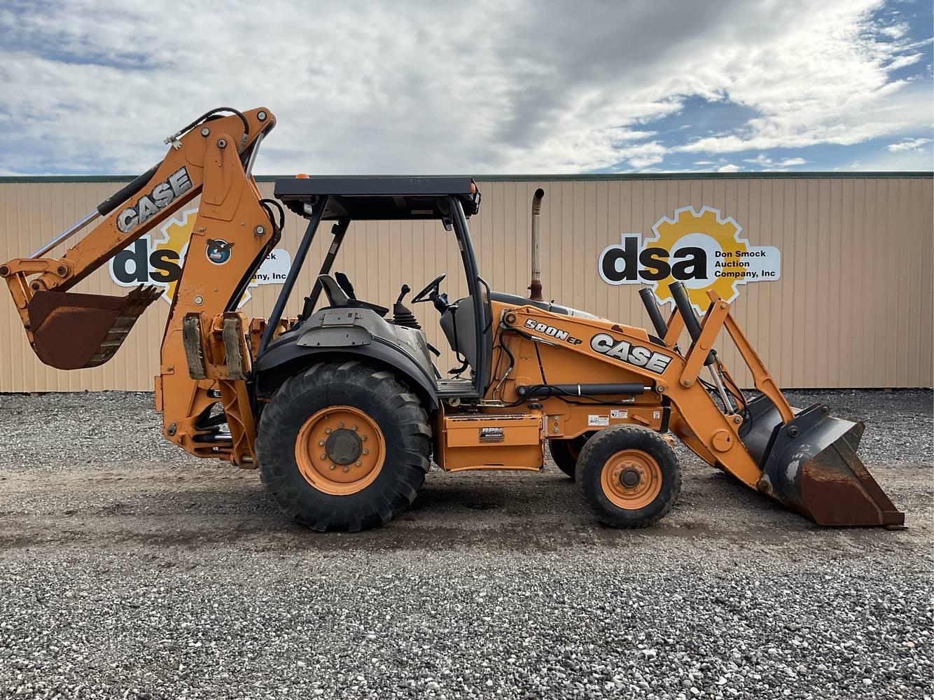 Case  580N EP  Loader Backhoe