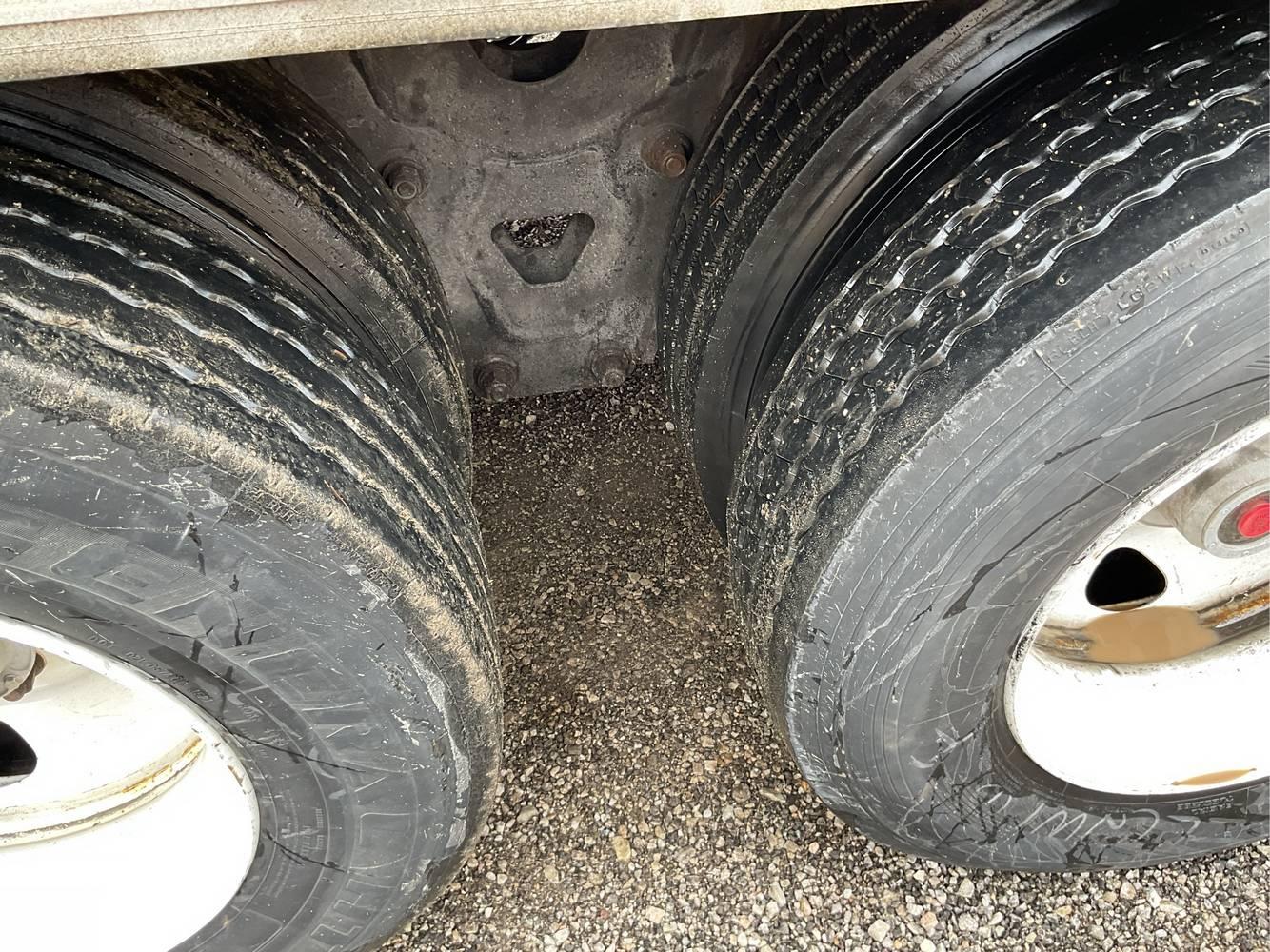 2007  Wabash National  53' Dry Van Trailer
