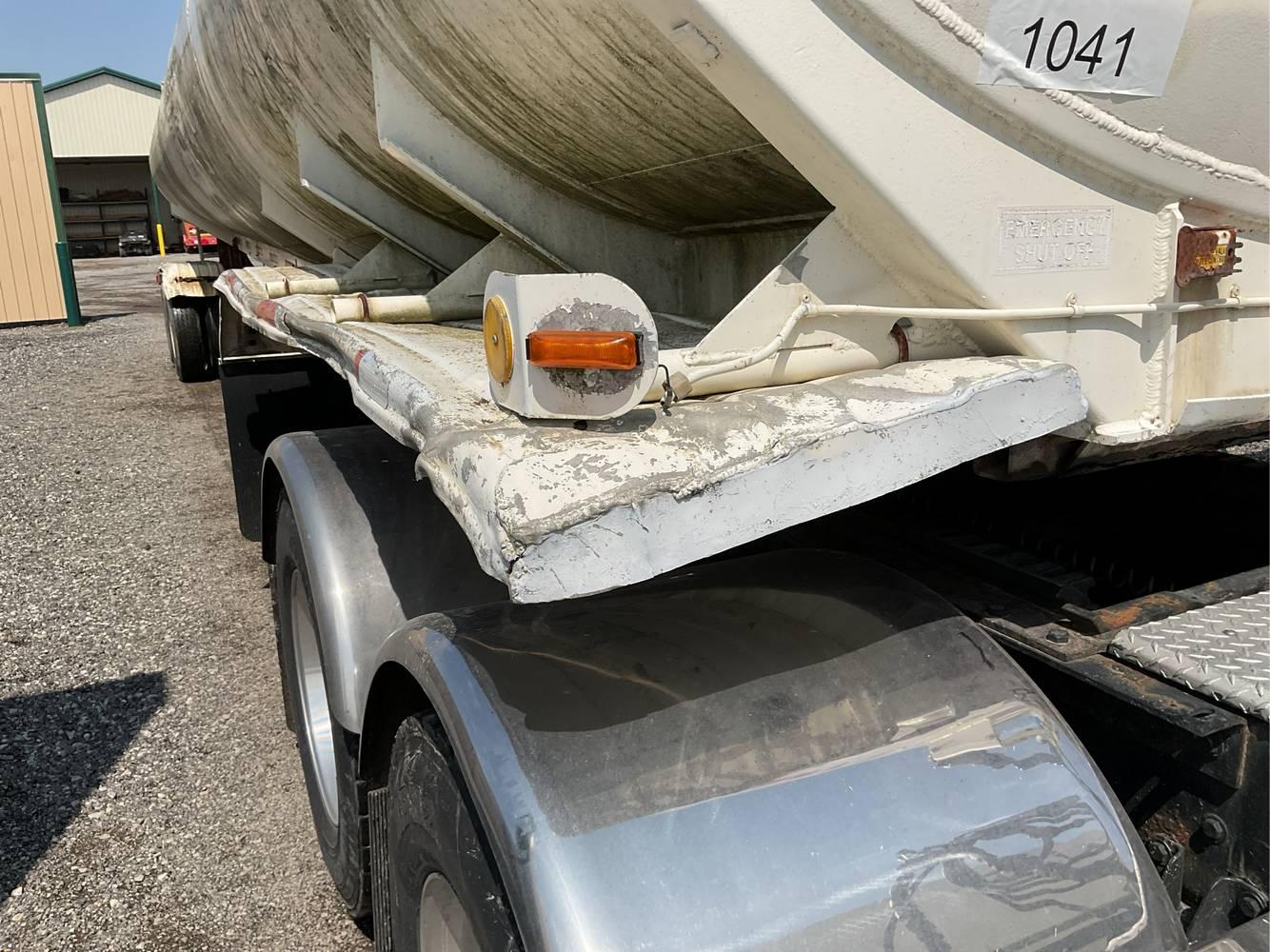 1988  Polar  Tanker Trailer