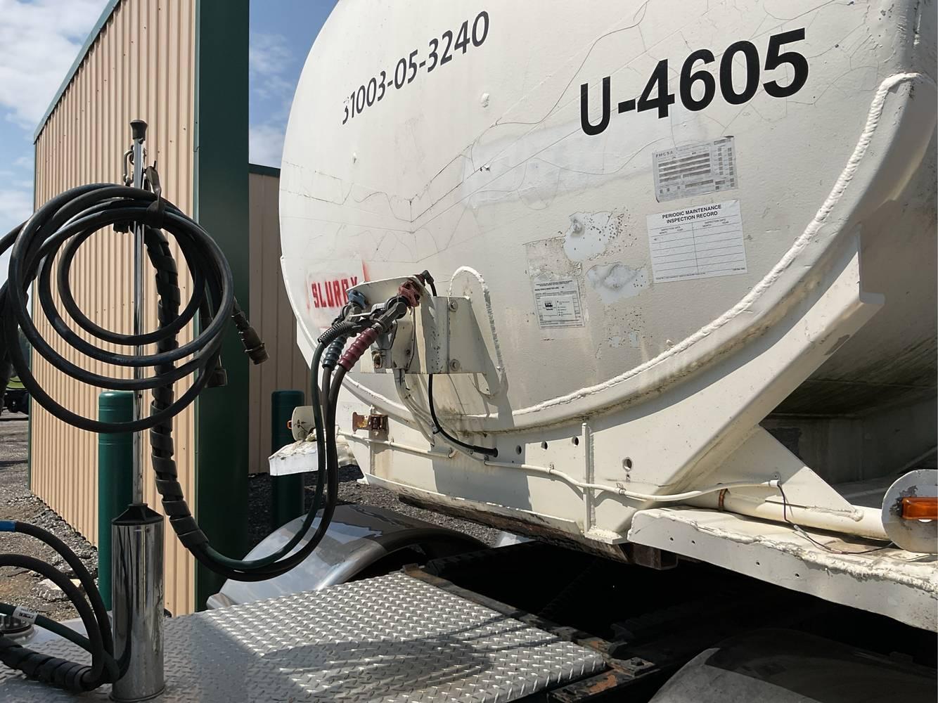1988  Polar  Tanker Trailer