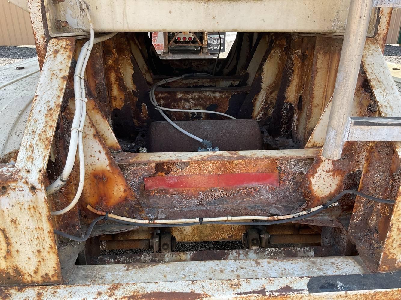 1988  Polar  Tanker Trailer