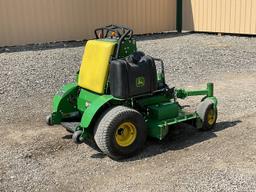 John Deere  652R QT  Stand On Mower