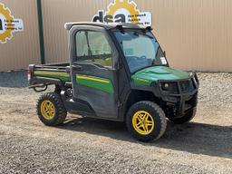 John Deere  XUV835M  Gator