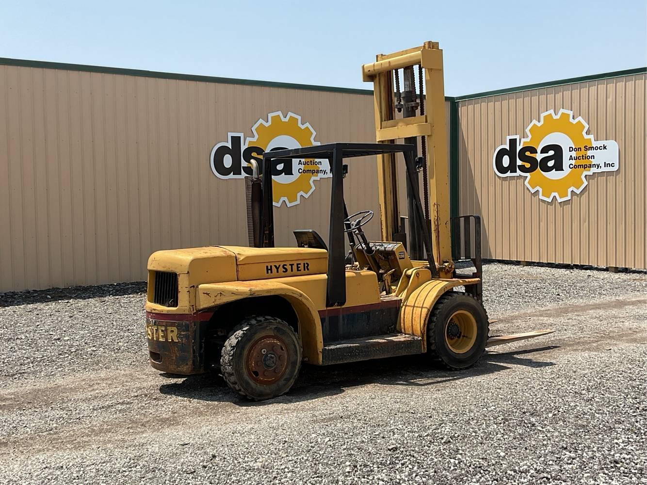 Hyster  130 Challenger  Rough Terrain Forklift