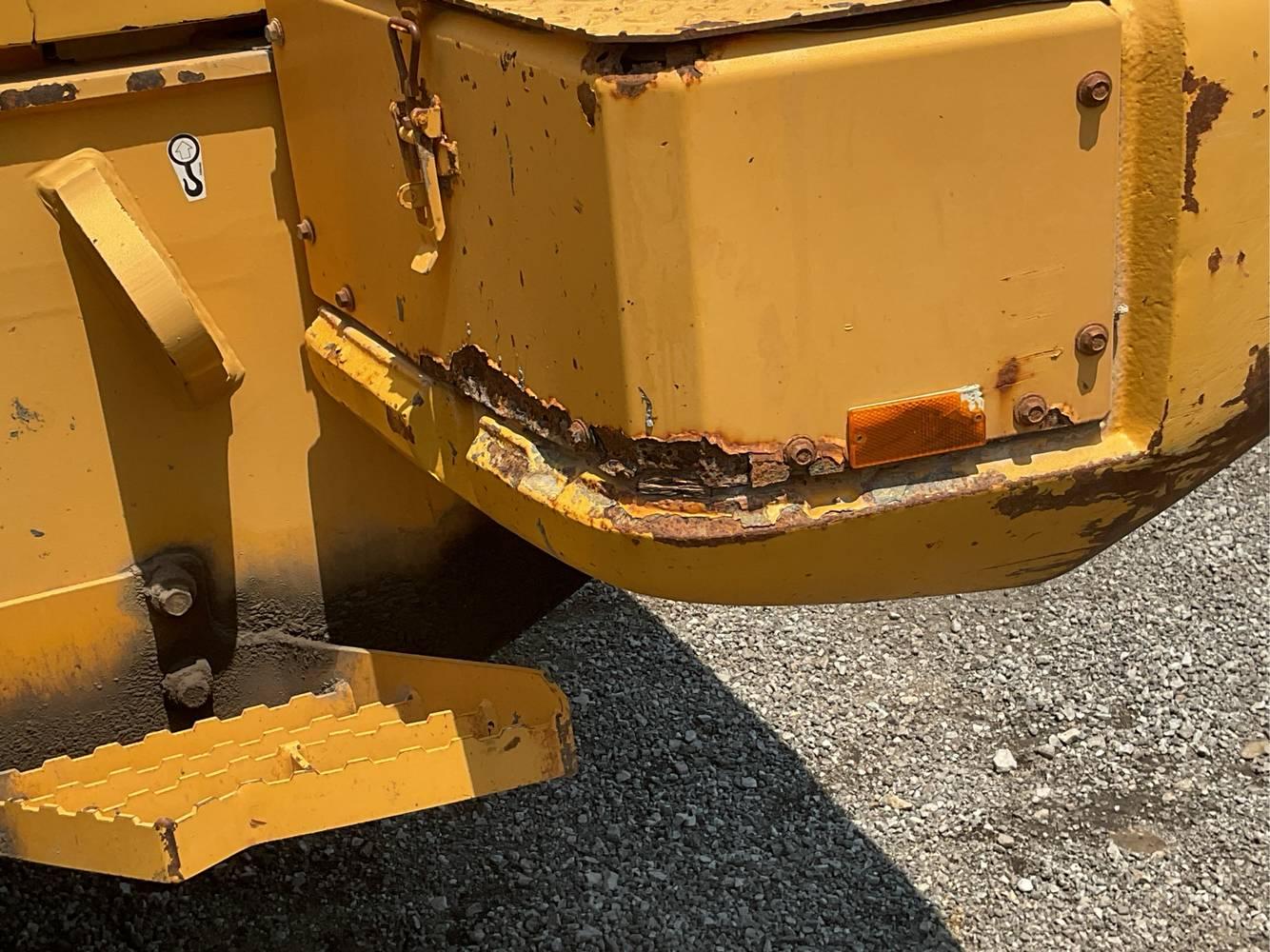 Volvo  L110E  Rubber Tired Loader