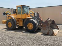 Volvo  L110E  Rubber Tired Loader
