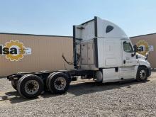 2017 Freightliner Cascadia Sleeper Truck Tractor