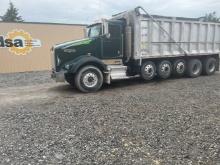 2006 Kenworth T800 Dump Truck