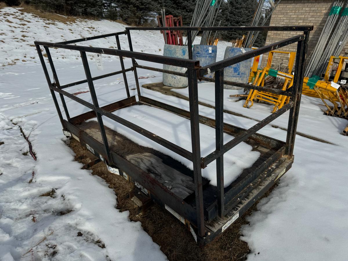 Star Industries 8’ x 4’ 425# Capacity Man Box