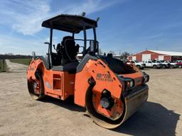 Hamm  HD+110   Smooth Double Drum Roller