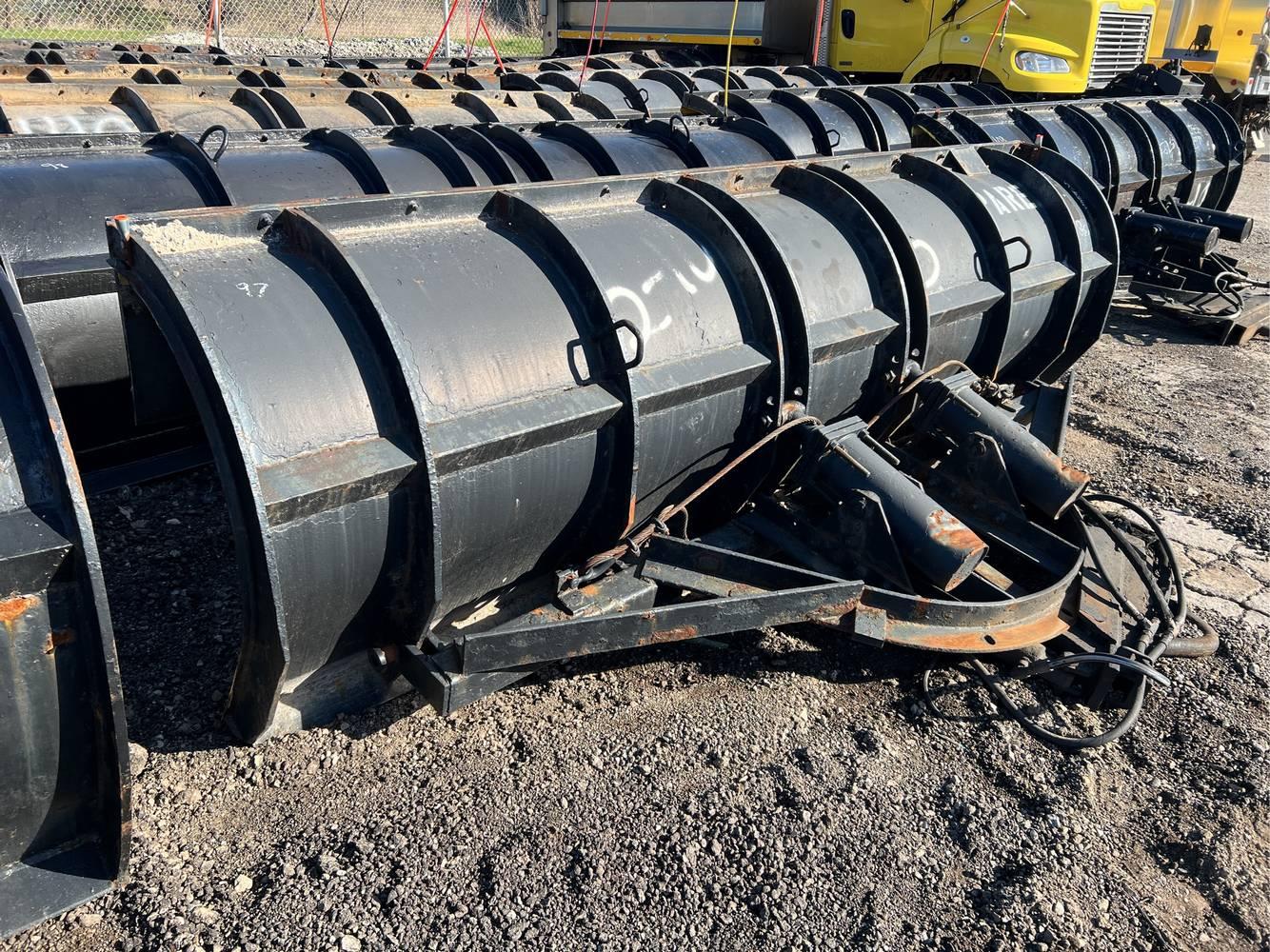 2005 Good Roads Snow Plow