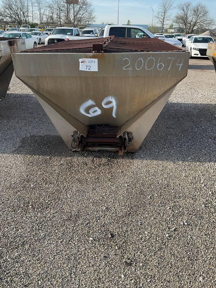 2011 Henderson FSH 10' Salt Spreader