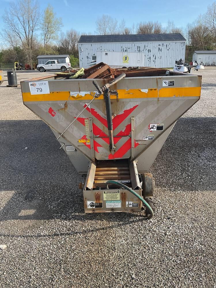 2004 Henderson FSH 13' Salt Spreader