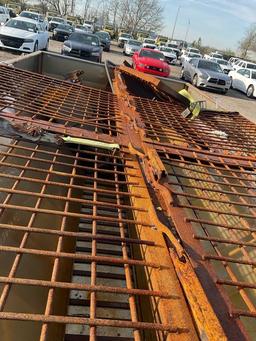 2004 Henderson FSH 13' Salt Spreader