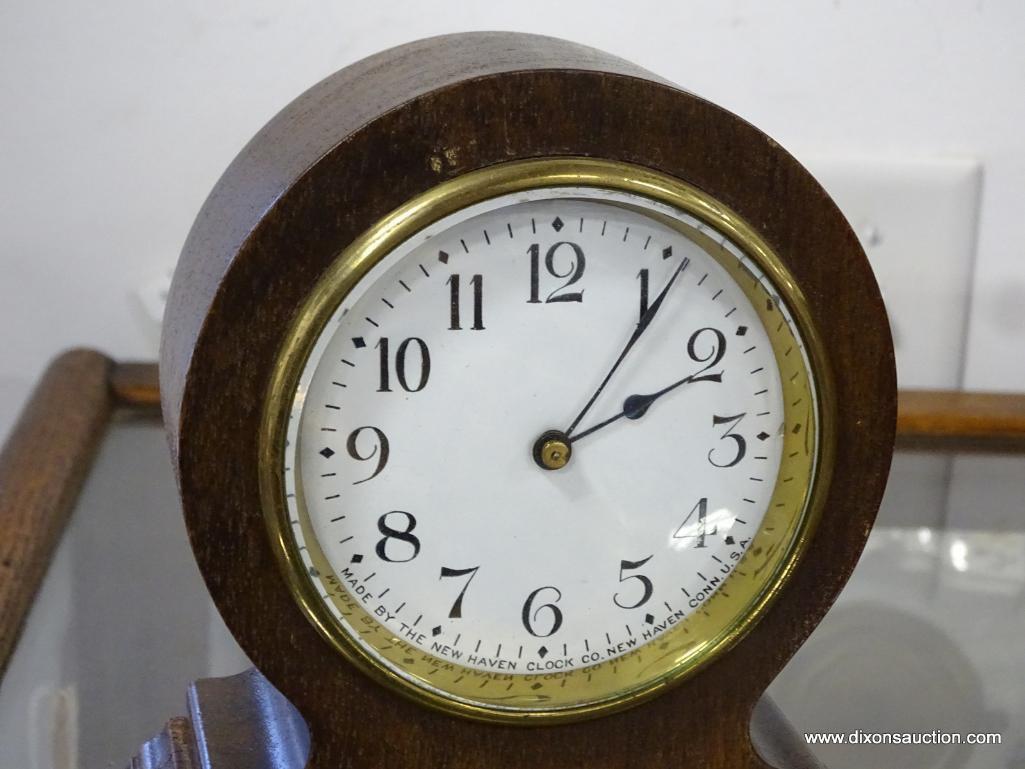 NEW HAVEN MINI SHELF ROUND TOP 8-DAY CLOCK MEASURES 6.5"T X 6"W RETAIL PRICE $350