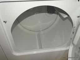 (K) KENMORE SERIES 100 DRYER. MODEL 110.60222511: 29"x25"x43"