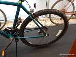 ROADMASTER BIKE; TURQUOISE MENS 26 IN DIA SPE15 CHROMIUM EDITION MOUNTAIN BICYCLE WITH A SADDLE SEAT