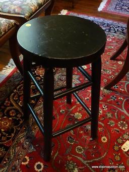 (DR) STOOL; PAINTED BAR STOOL- 24 IN H