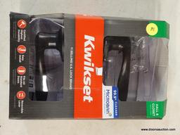 (R1) HALL & CLOSET HANDLE SET; KWIKSET, VENETIAN BRONZE FINISH HALL & CLOSET DOOR HANDLE SET. COMES