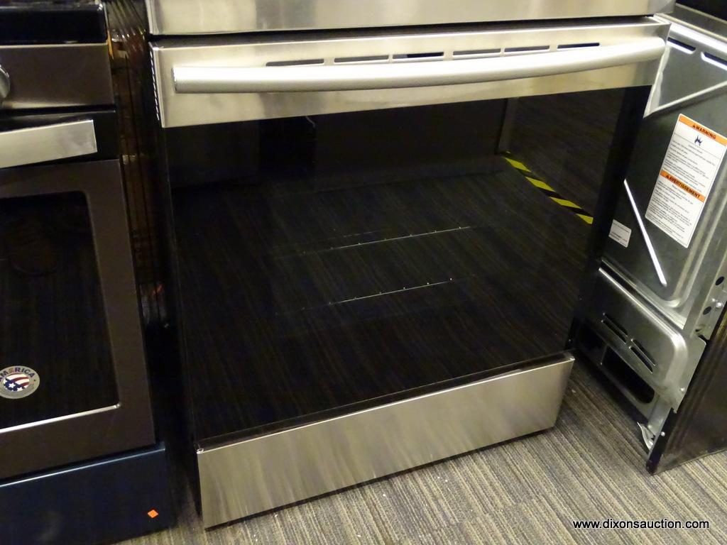 SAMSUNG SMOOTH SURFACE 5 ELEMENTS 5.9-CU FT SELF-CLEANING CONVECTION FREESTANDING ELECTRIC RANGE
