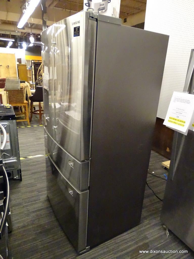 SAMSUNG 4-DOOR FLEX 22.6-CU FT 4-DOOR COUNTER-DEPTH FRENCH DOOR REFRIGERATOR WITH ICE MAKER
